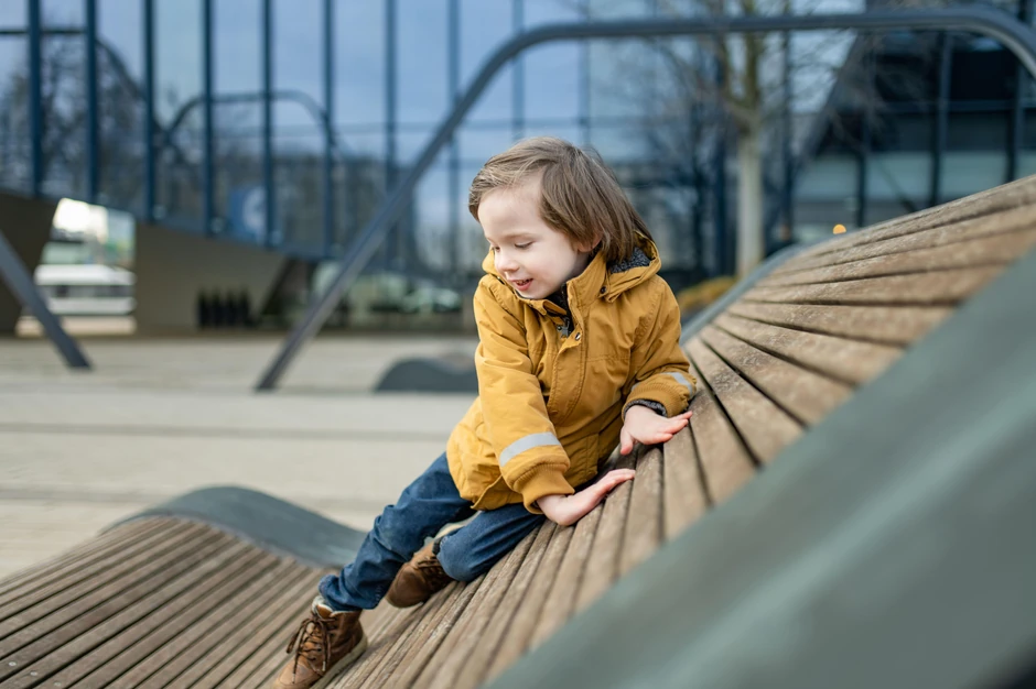 Dete na ulici - ilustracija