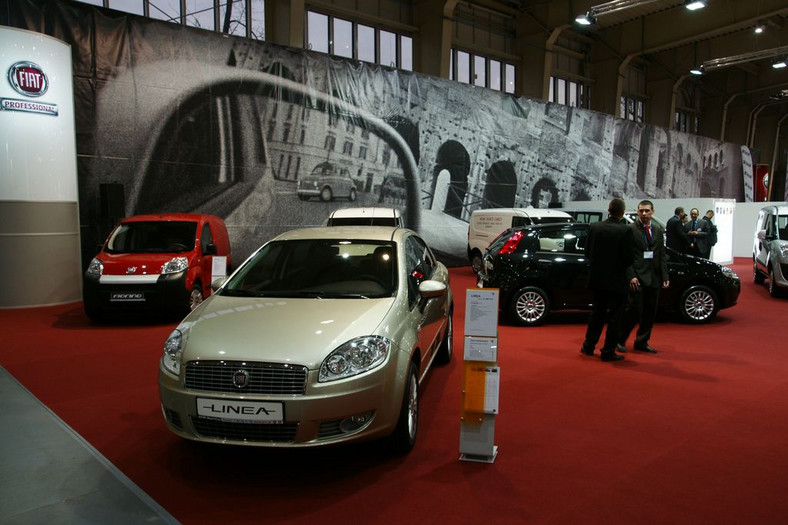 Poznań Motor Show 2010: honor uratowali dilerzy (galeria)