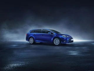 Nowa Toyota Avensis oficjalnie zadebiutuje podczas targów motoryzacyjnych w Genewie.