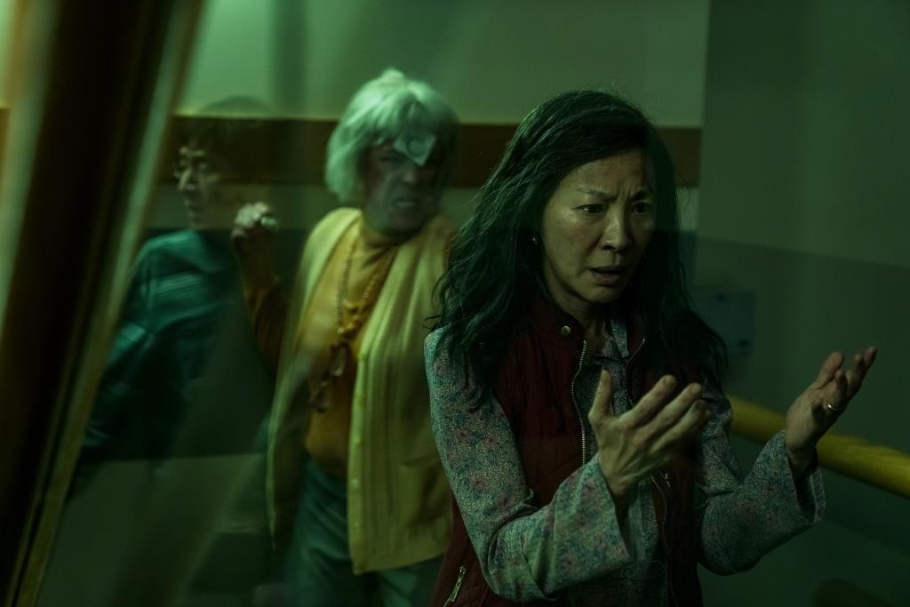 Jamie Lee Curtis (vľavo), Michelle Yeoh