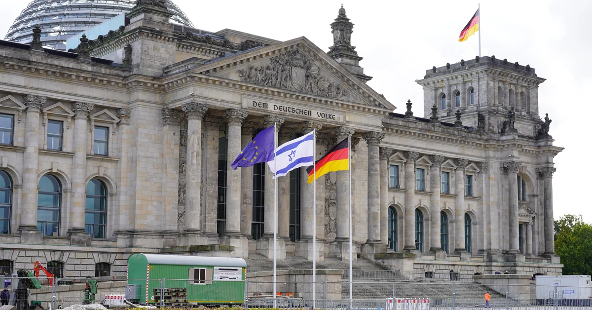 Rekordowy wzrost poparcia dla skrajnej prawicy w Niemczech. Najnowszy sondaż