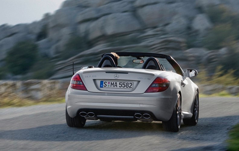 Tak wygląda najnowsza odsłona mercedesa SLK 55 AMG