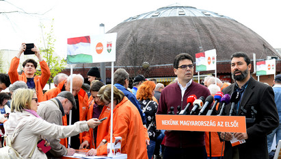Teljes fokozatra kapcsoltak a Fidesz aktivistái, de az ellenzék sem tétlenkedik
