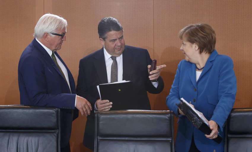 Samo da ti objasnimo: Frank Valter Štajnmajer, Zigmar Gabrijel i Angela Merkel
