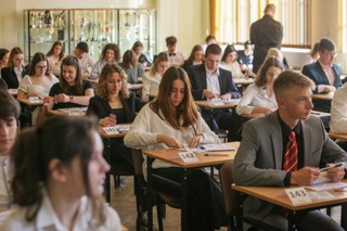 Matura 2023 z polskiego: Gdzie szukać arkuszy CKE?