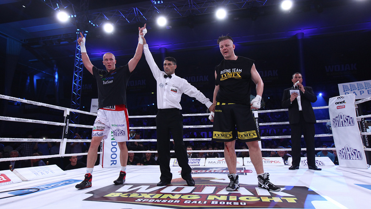 31 maja pojedynkiem na gali "Wojak Boxing Night" w Lublinie na ring powróci boksujący w kategorii junior ciężkiej Michał Cieślak (5-0, 2 KO). Nazwisko rywala radomianina nie jest jeszcze znane, ale wszystko wskazuje na to, że nie będzie nim pięściarz znad Wisły.