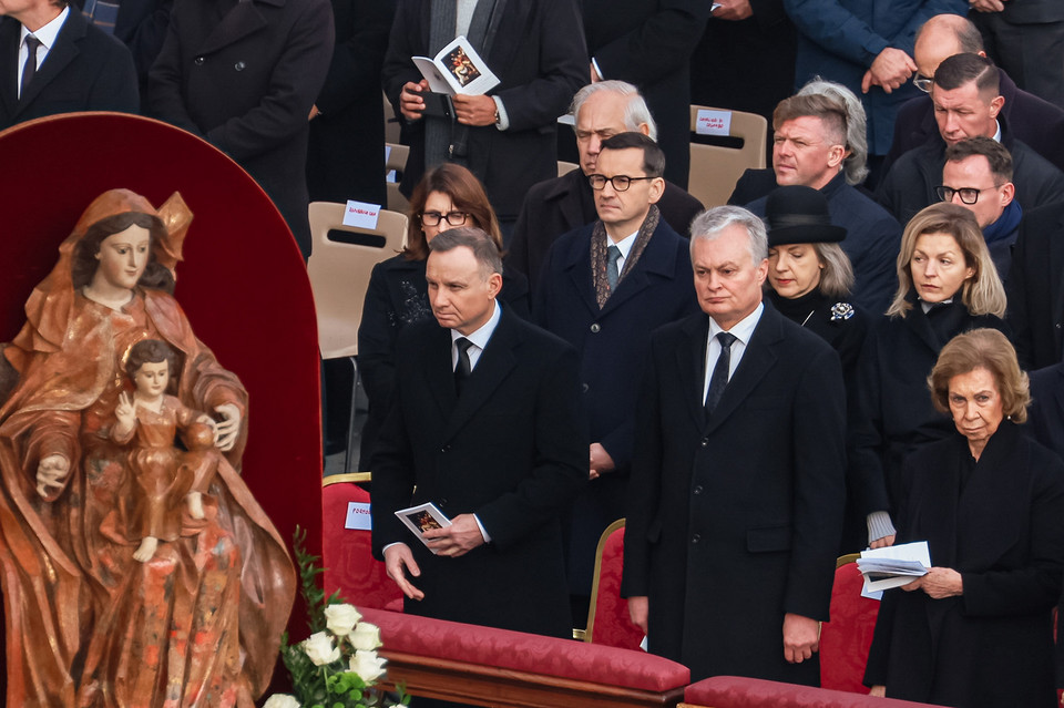 Prezydent Andrzej Duda na pogrzebie Benedykta XVI