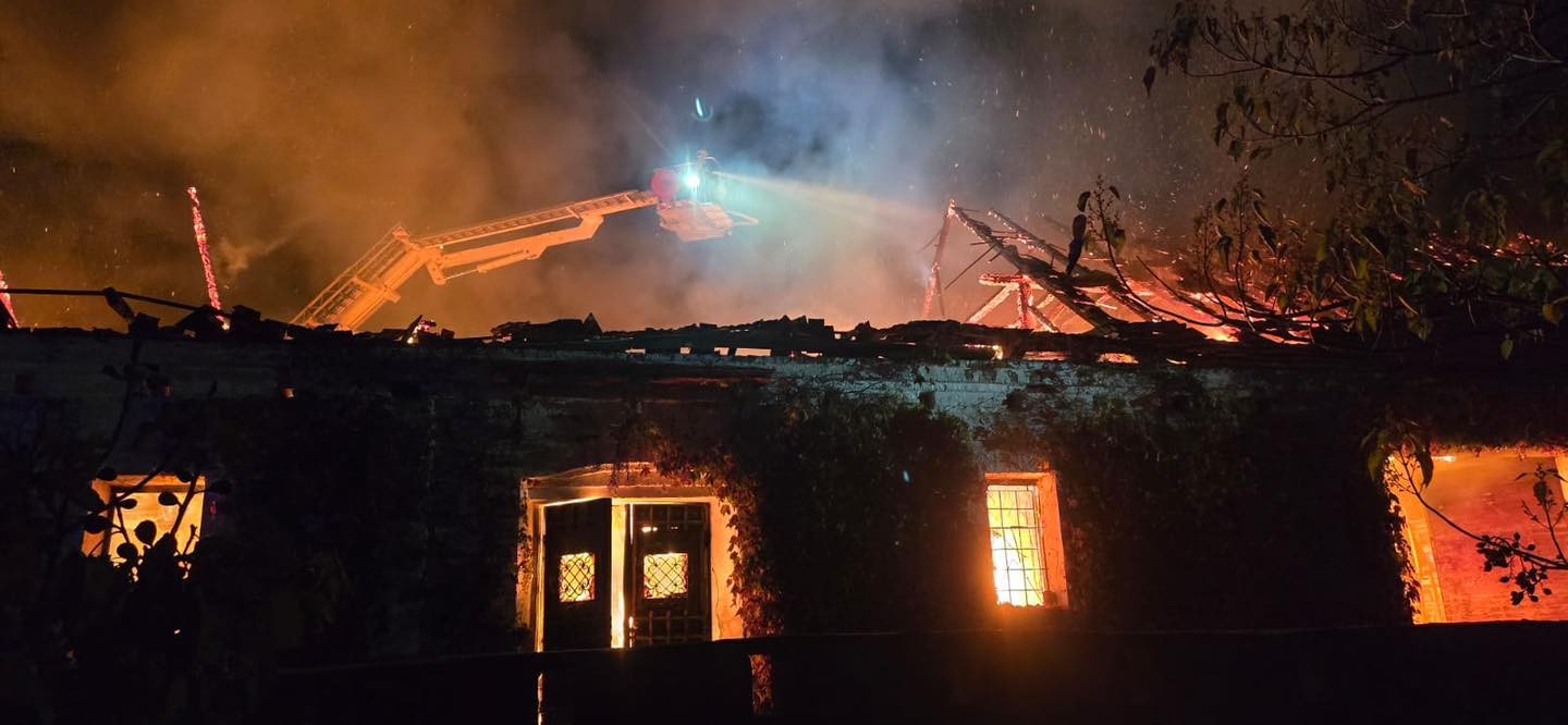 Požiar tesárskej dielne spôsobil škodu 80 000 eur.