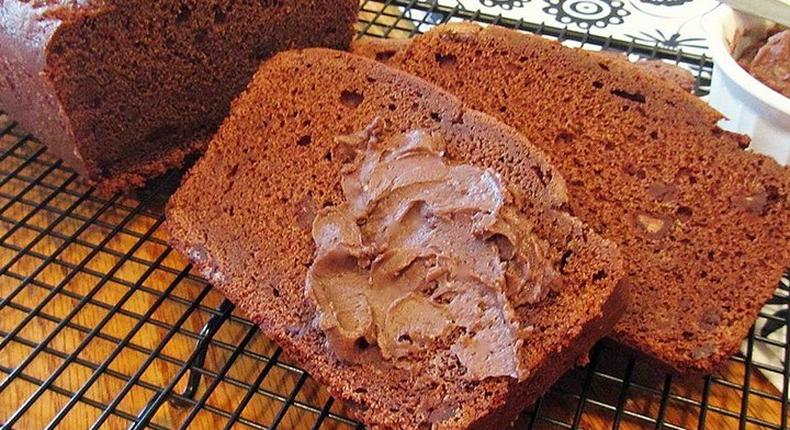 Chocolate buttermilk bread