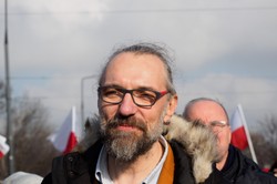 KOD nie traci na popularności. Wynik lepszy niż partie [SONDAŻ]