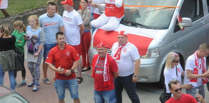 Zobacz jak Polacy kibicują przed meczem z Ukrainą!