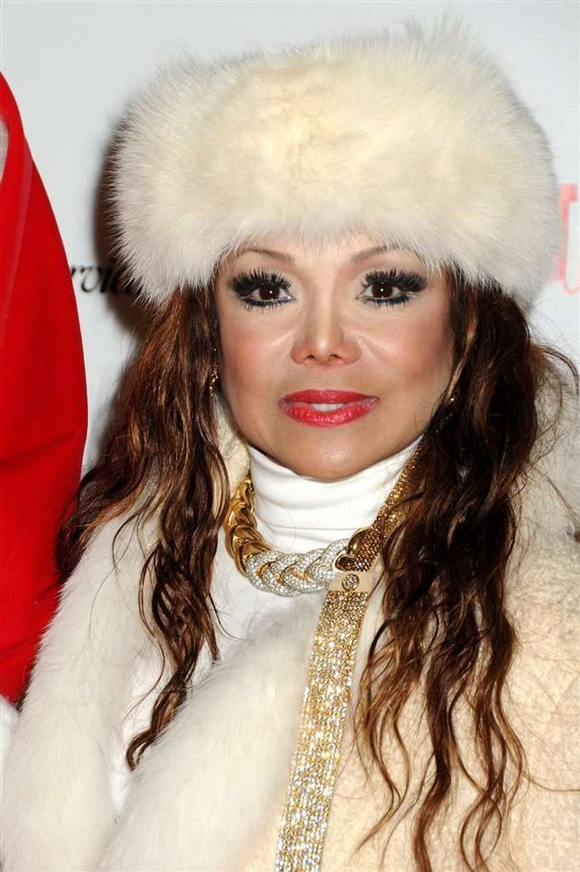 La Toya blednie jak Michael Jackson