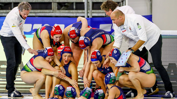 A magyar válogatott tagjai boldogan ünnepelték az olimpiai szereplés kiharcolását / Fotó: GettyImages