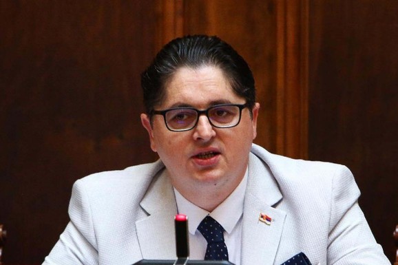 Uglješa Mrdić podneo krivične prijave protiv Zagorke Dolovac i njenih saradnika