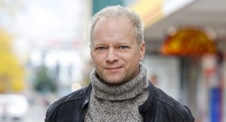 Maciej Stuhr odpowiedział na falę krytyki po emisji programu "Autentyczni". W sieci zawrzało