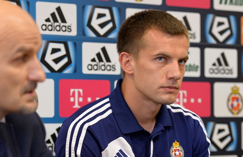 Piłkarz Wisły przyznał się do uzależnienia. Burliga: Jestem hazardzistą