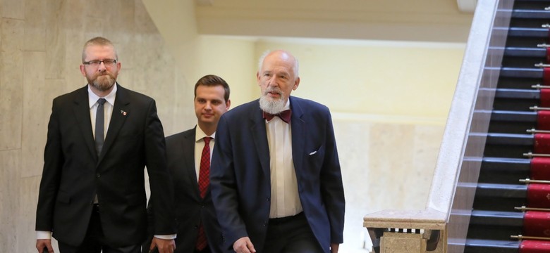 Braun uderza w ustawę o współpracy z USA: Kolonizacja plus, a może nawet Okupacja plus