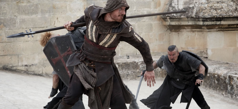 "Assassin’s Creed": Michael Fassbender na nowych zdjęciach
