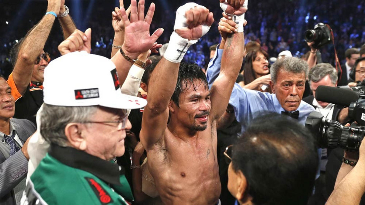 Manny Pacquiao zachował pas mistrza świata wagi półśredniej federacjo WBO po zwycięstwie nad Chrisem Algierim w Makau. Filipińczyk posłał Amerykanina aż sześć razy na deski, ale wygrał na punkty.