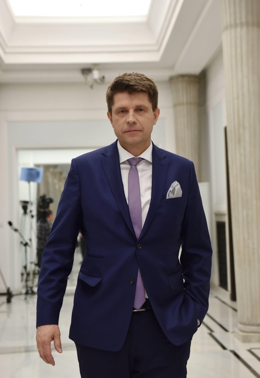 Petru z ukochaną nie mogą tego robić w Sejmie