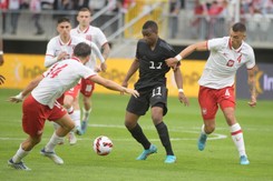 Sędzia 'okradł' Polaków z rzutu karnego. Mistrzostwa Europy nie dla nas [WIDEO]