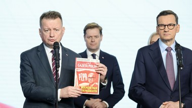 pis atakuje czarzastego i domaga się niejawnego posiedzenia sejmu