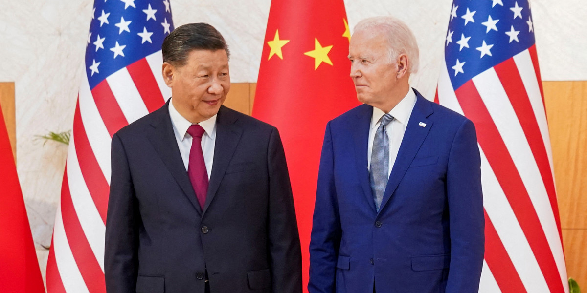 Xi Jinping i Joe Biden podczas szczytu G20 na Bali w Indonezji.