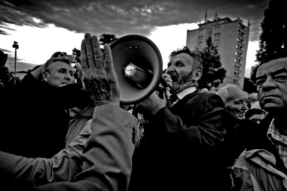 Zdjęcie "Kolejna rocznica naszej Solidarności..." autorstwa Piotra Wittmana nagrodzone w kategorii "Wydarzenie"