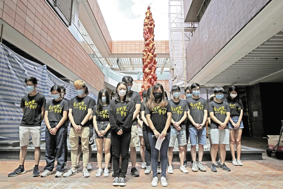 Sećanje na žrtve: Studenti u Hongkongu i ove godine odali su poštu ubijenim na Tjenamenu