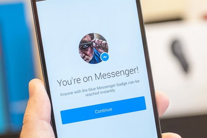 Grupowe połączenia głosowe w Messengerze. Facebook chce wyprzeć telefony