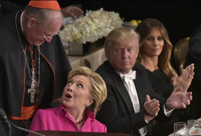 Trampovi  u blizini Hilari Klinton Brendan Smialowski/AFP