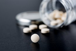 Farmaceutyczny gigant Merck zwrócił się o zatwierdzenie tabletki przeciw COVID-19