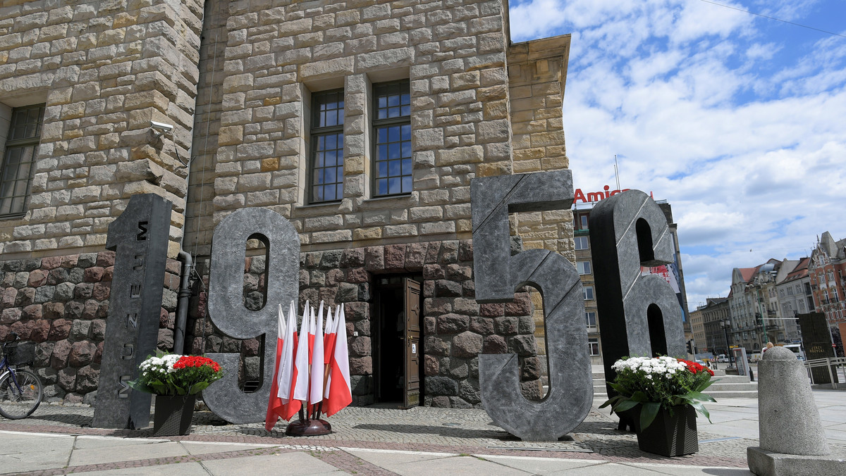 Celebracja obchodów 62. rocznicy Czerwca 1956 r. zdominuje dziś wydarzenia w Poznaniu. Robotniczy bunt rozpoczął się 28 czerwca 1956 roku; zginęło 58 osób. Uroczystości odbywać się będą przy Pomniku Poznańskiego Czerwca oraz przy innych pomnikach i tablicach pamiątkowych w mieście.