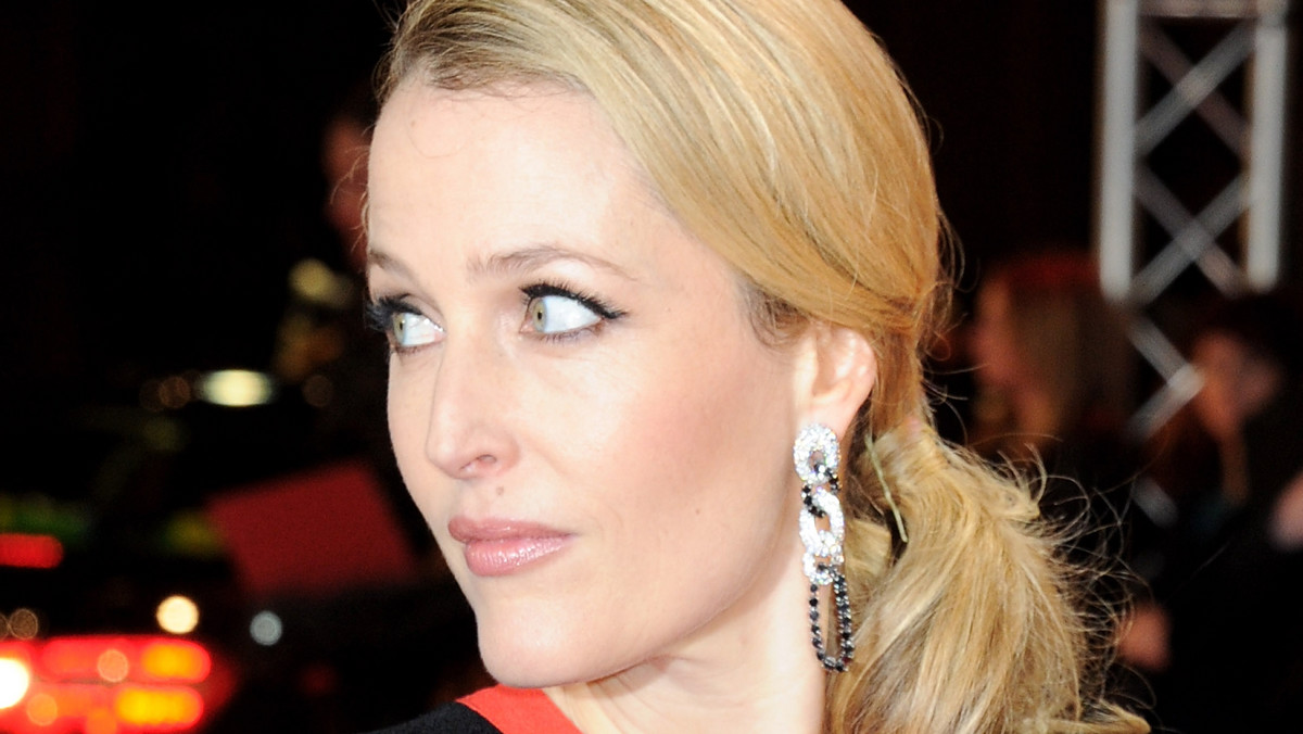 Gillian Anderson