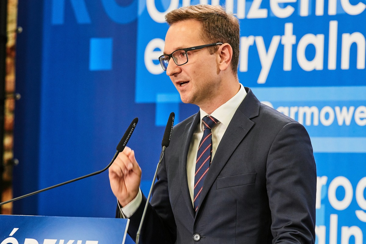 - Pracujemy z poszczególnymi resortami nad tym, by nowe inwestycje o dużej wartości były realizowane w formule partnerstwa publiczno-prywatnego - mówi Waldemar Buda, sekretarz stanu w Ministerstwie Inwestycji i Rozwoju, pełnomocnik rządu ds. partnerstwa publiczno-prywatnego.