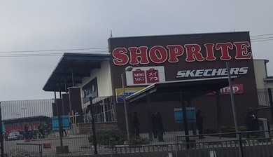 Tyre-burning Nigerian mob attacks Shoprite outlet in Lagos