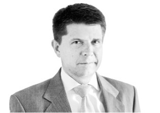 Petru: Problemów oburzonych nie rozwiążą sankcje wobec bankierów