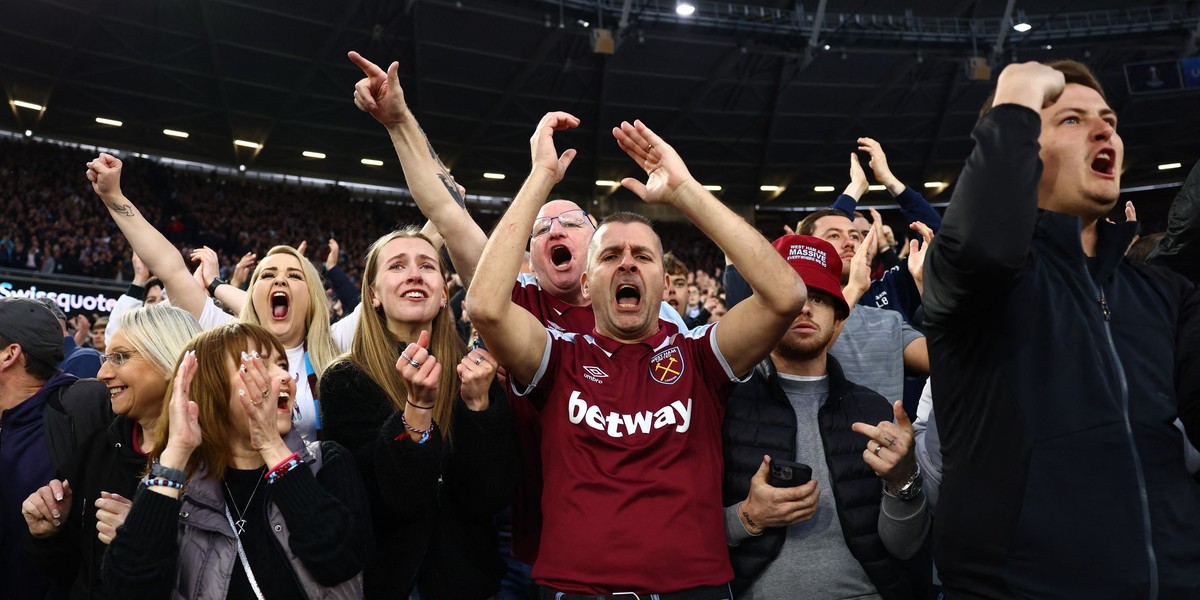 Kibice West Ham zaatakowali niemieckich dziennikarzy!