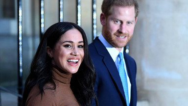 Książę Karol ma koronawirusa, Meghan i Harry przeprowadzili się. W rodzinie królewskiej ostatnio sporo się dzieje