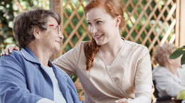 Nurse smiles to patient