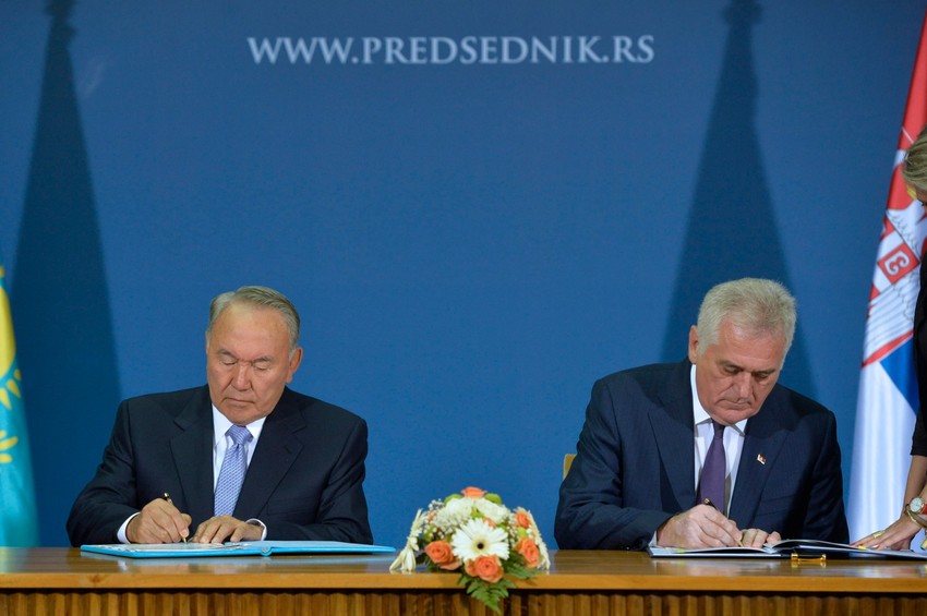 Dvojica predsednika potpisala su danas više sporazuma o saradnji