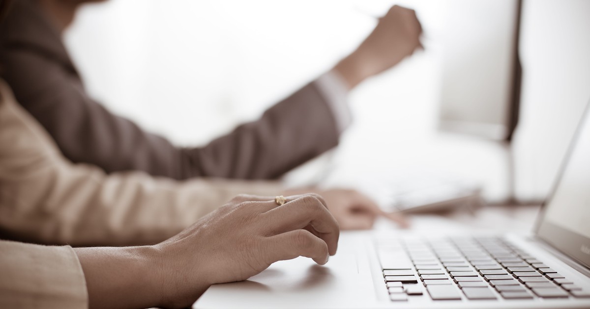 Jedna uwaga od szefowej — i łzy, których nie dało się zatrzymać