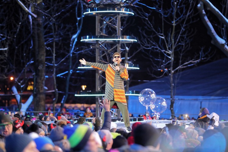 Papa D występują podczas Sylwestra z Dwójką w Zakopanem