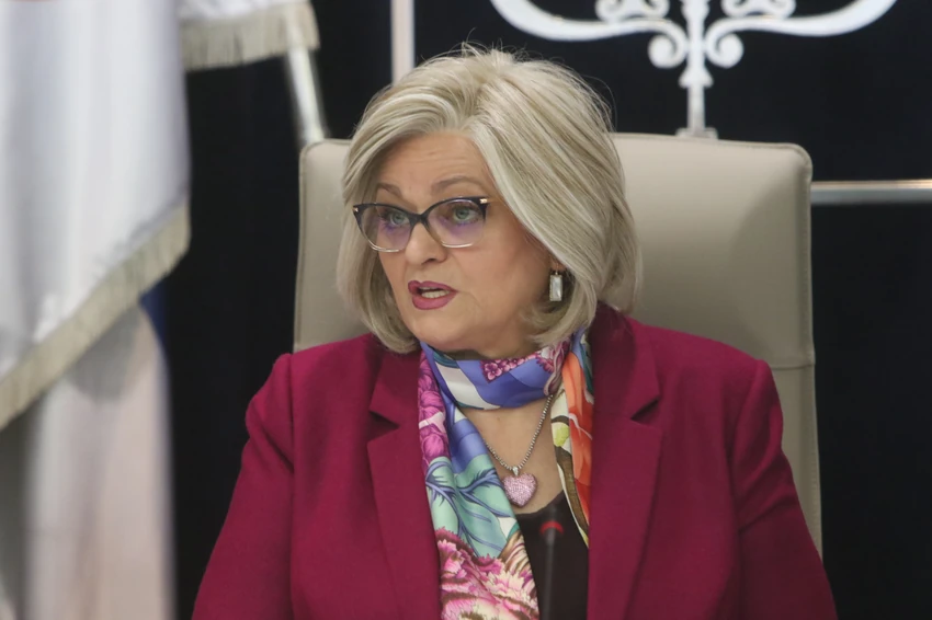 Jorgovanka Tabaković