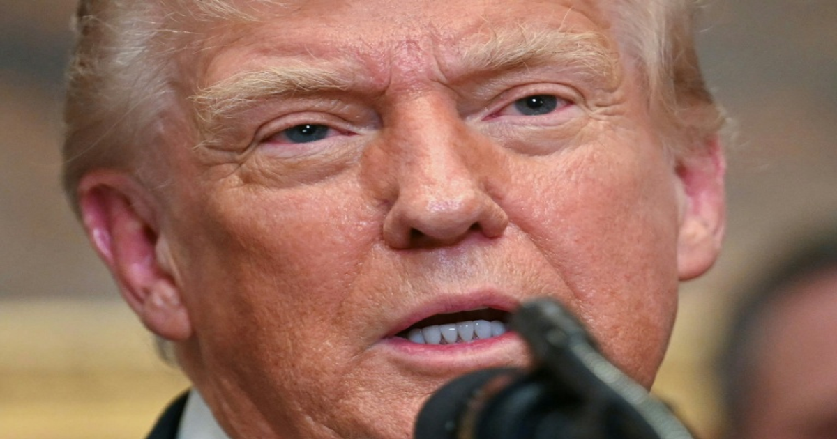 Trump déploie 2 sous-marins nucléaires après les menaces russes