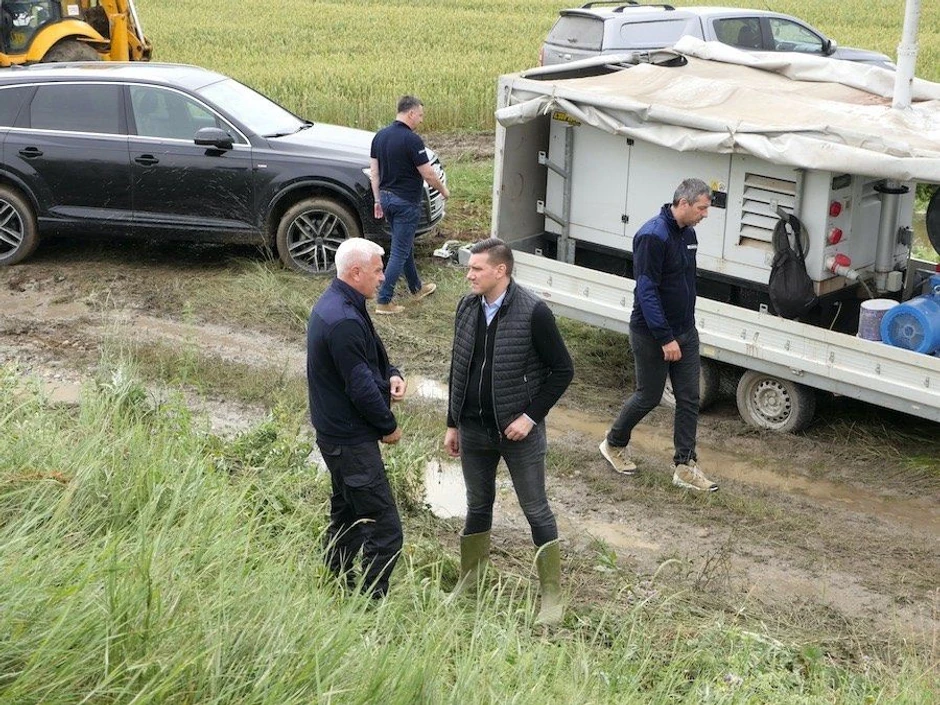 Direktor Srbijavode Goran Puzović u obilasku kritičnih tačaka