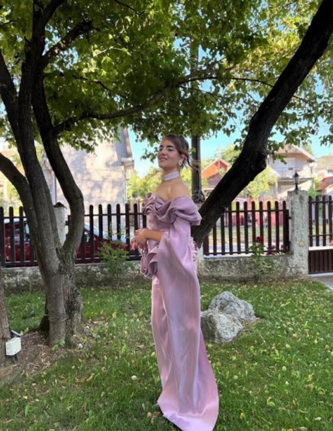 Maturantkinja Teodora iz Ćuprije