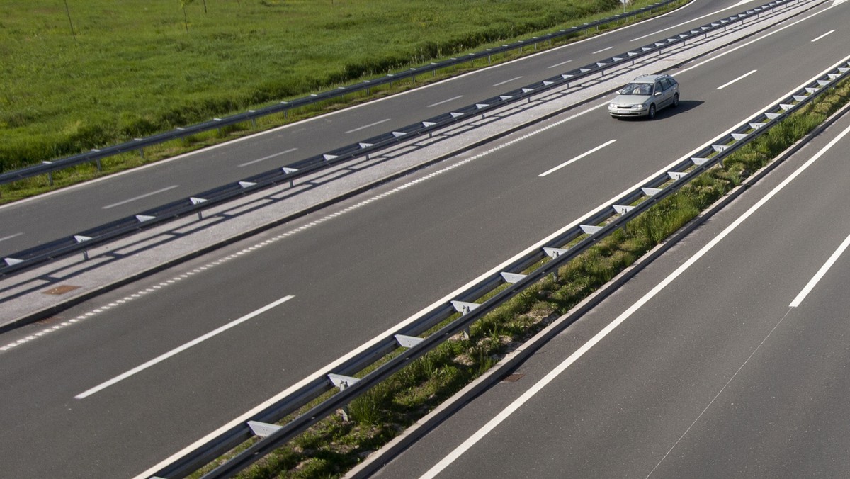 Porozumienie ws. finansowania budowy Drogowej Trasy Średnicowej w centrum Gliwic osiągnęli przedstawiciele miasta, woj. śląskiego i ministerstwa infrastruktury i rozwoju - podało biuro prasowe resortu. Ostatnio prace na budowie niemal stanęły.