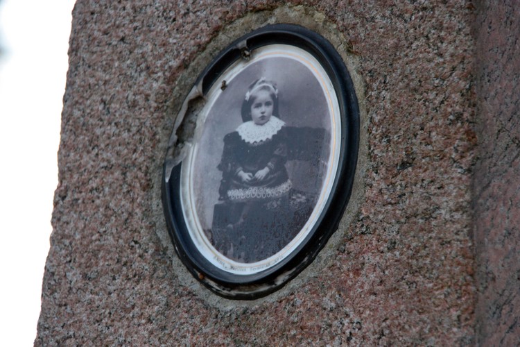 STARY CMENTARZ KATEDRALNY W ŁOMŻY