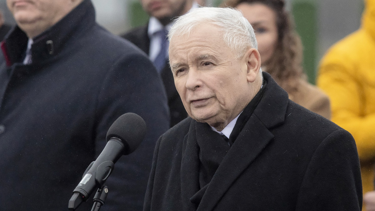 Pegasus. Kaczyński wyśmiewa zarzuty opozycji: afera z niczego i histeria